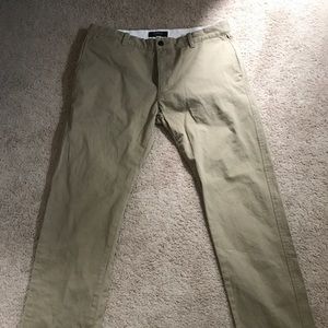 Men khaki chino pant